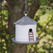  Silo Birdhouse